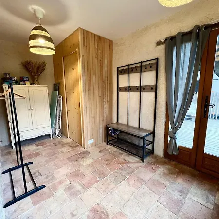 Feriehus Maison En Pierre Au Calme Au Coeur Du Perigord Montpeyroux (Dordogne)
